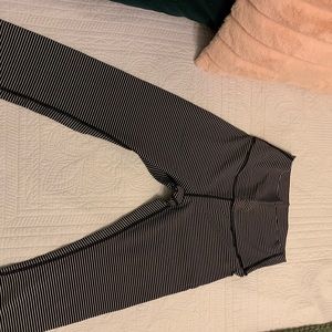 New Lululemon leggings. black and white striped